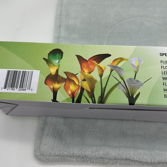 Marcoah Upgraded Solar Calla Lilies 2-pack Flower Lights-Waterproof LED Flowers - Picture 6 of 7